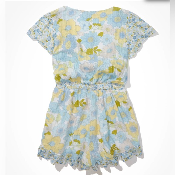 AE Floral Cut-Out Tie-Front Romper - Picture 4 of 4